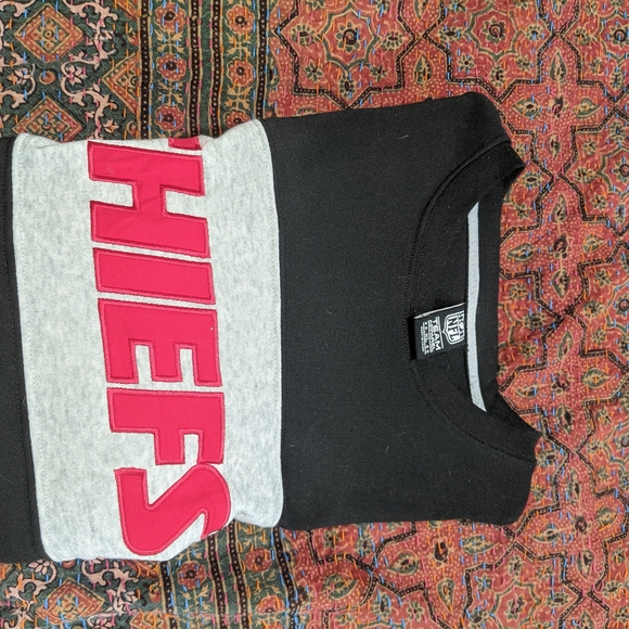 Kansas City Chiefs SPLIT-HEM CREWNECK Sweater - Black/Gray -Men’s XL - Picture 5 of 5